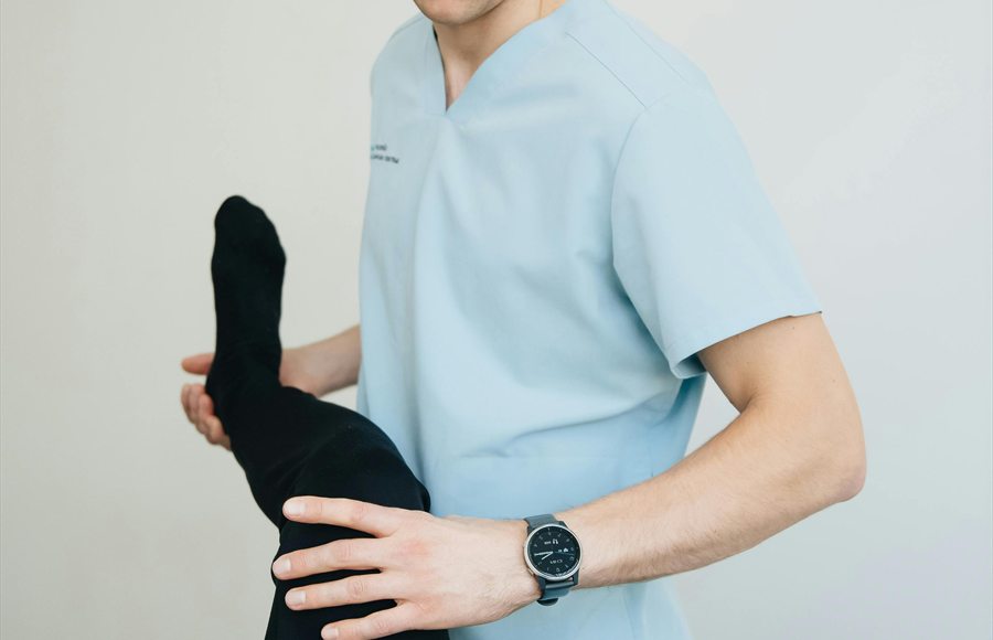 Physiotherapy assessment and treatment at Motion Crafters Airdrie
