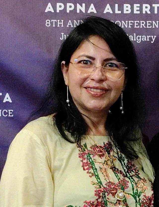 Suneela Ahuja, Acupuncturist & Manual Osteopathic Therapist
